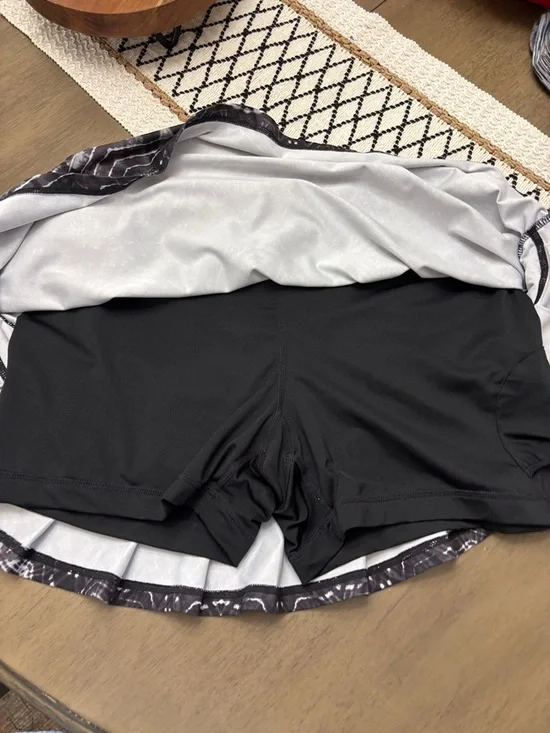 Ideology Black & White Geometric Circle Skater Skirt - Picture 6 of 8